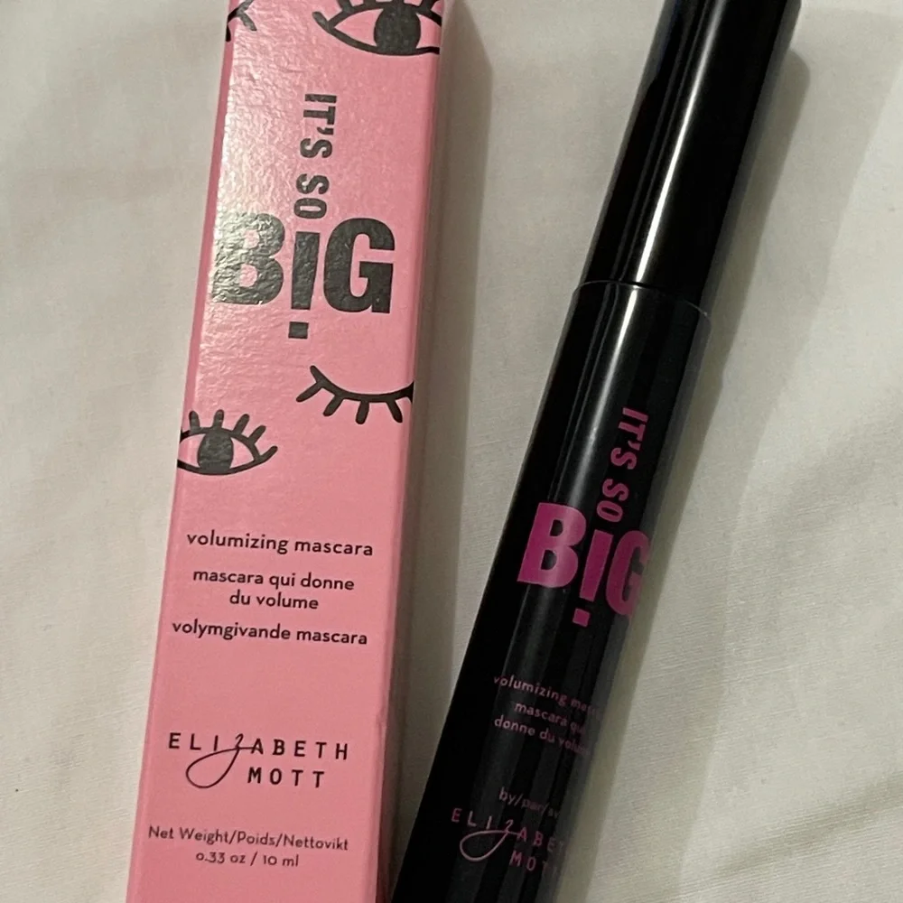 Elizabeth Mott It's So Big Mascara 